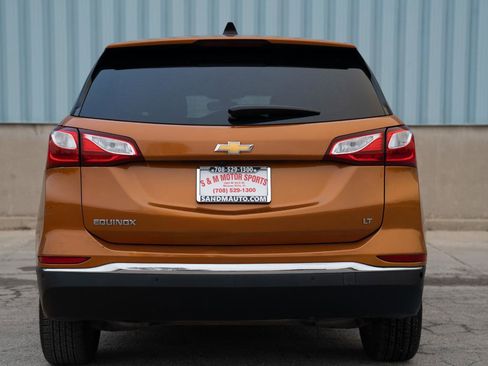 Used 2018 Chevrolet Equinox LT FWD image 14