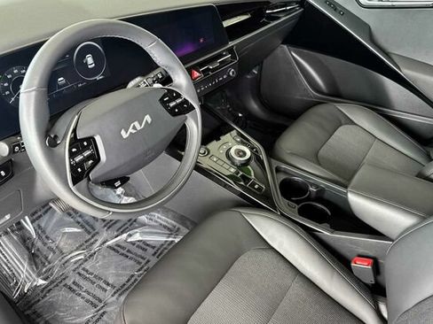 Used 2023 Kia Niro Wind FWD image 10