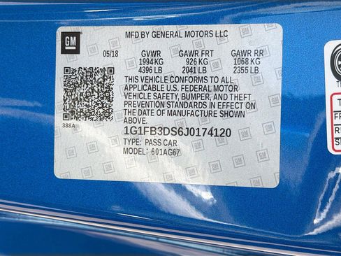 Used 2018 Chevrolet Camaro LT image 40