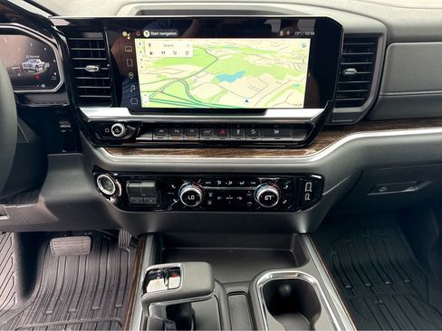 New 2026 GMC Sierra 1500 Elevation w/ Elevation Premium Package AWD/4WD image 12