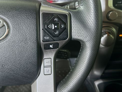 Used 2021 Toyota 4Runner SR5 Premium AWD/4WD image 17