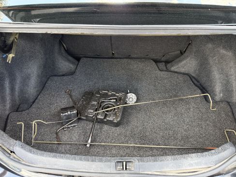 Used 2016 Toyota Corolla LE FWD image 29