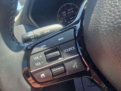 Used 2024 Honda HR-V Sport image 27