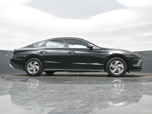 Used 2025 Hyundai Sonata SE image 30