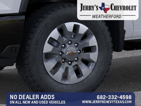 New 2026 Chevrolet Silverado 2500 Custom w/ Custom Value Package AWD/4WD image 10