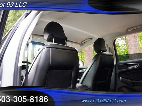 Used 2017 Ford Edge Titanium w/ Technology Package AWD/4WD image 12