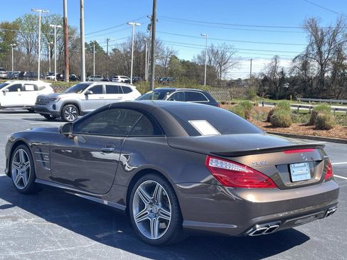 Used 2015 Mercedes-Benz SL 63 AMG w/ Driver Assistance Package image 37