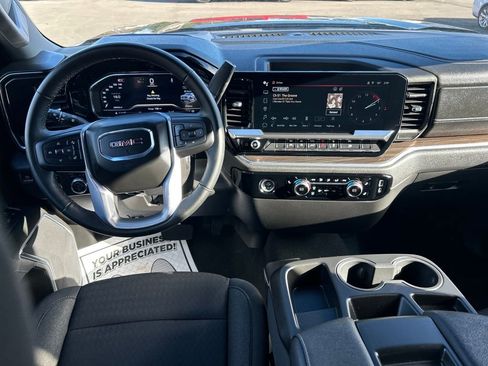 Certified 2024 GMC Sierra 1500 Elevation image 19