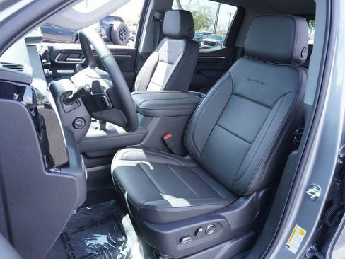 New 2026 GMC Sierra 1500 Denali image 14