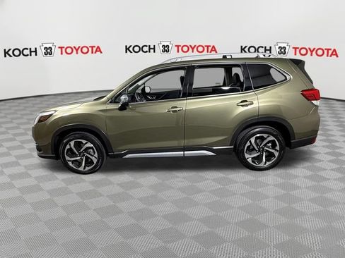Used 2024 Subaru Forester Touring AWD/4WD image 4