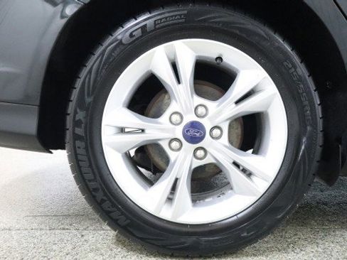 Used 2014 Ford Focus SE FWD image 18
