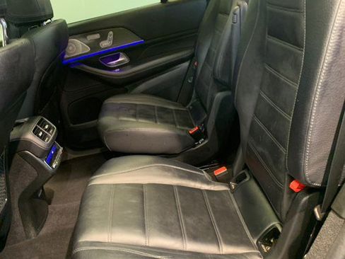 Used 2021 Mercedes-Benz GLS 580 4MATIC w/ E-Active Body Control Package image 61