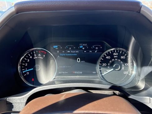 Used 2019 Ford F150 Lariat w/ Equipment Group 502A Luxury image 6