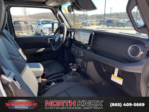 New 2026 Jeep Gladiator Sport AWD/4WD image 29