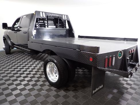Used 2025 RAM 5500 4x4 Crew Cab image 14