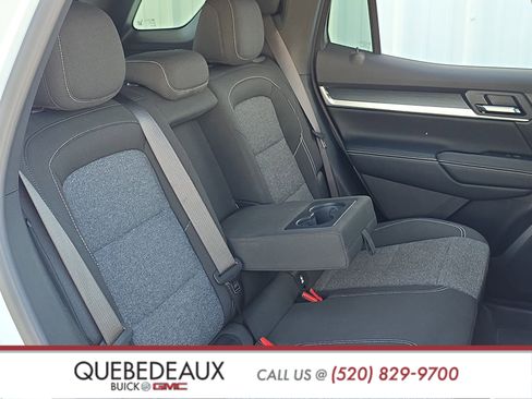 Used 2025 GMC Terrain Elevation image 25