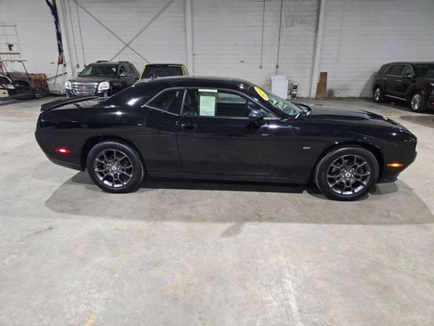 Used 2018 Dodge Challenger GT w/ GT Interior Package AWD/4WD image 15