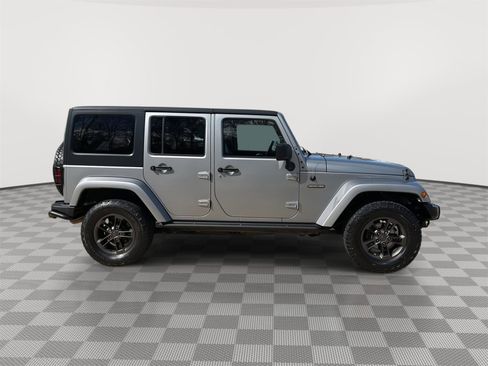 Used 2018 Jeep Wrangler Unlimited Sport image 6