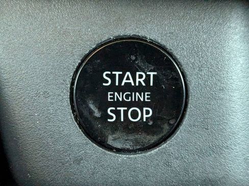 Certified 2024 Nissan Rogue S image 29