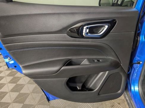 New 2025 Jeep Compass Latitude w/ Altitude Special Edition image 24