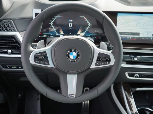 New 2027 BMW X7 xDrive40i w/ M Sport Package AWD/4WD image 19