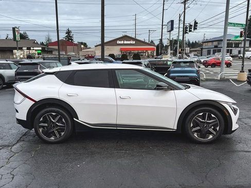 New 2025 Kia EV6 Light image 5