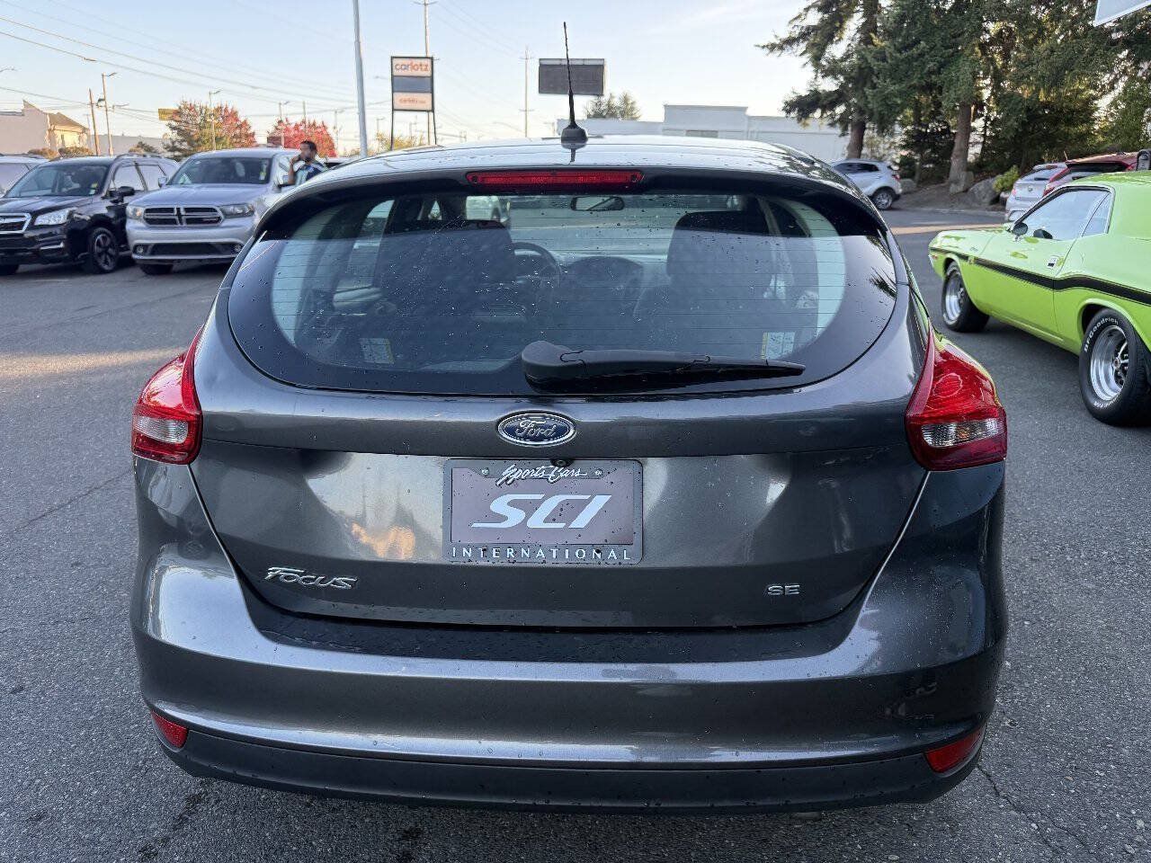 Used 2016 Ford Focus SE FWD image 6