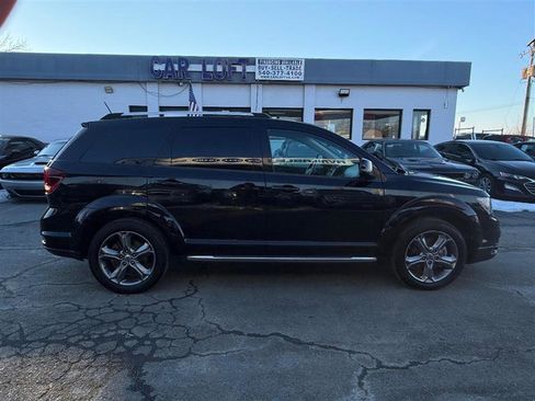 Used 2018 Dodge Journey Crossroad w/ Driver Convenience Group image 6