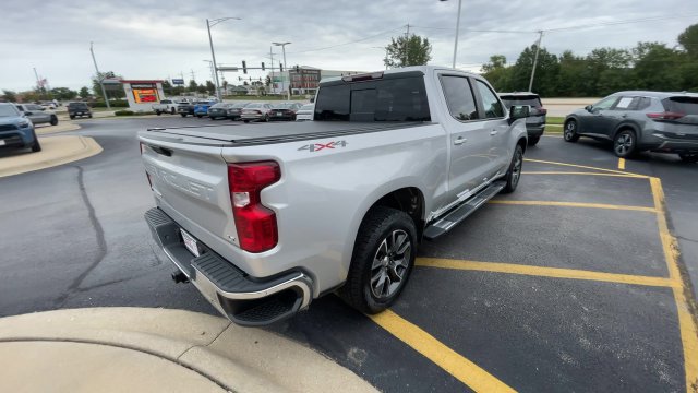 Used 2022 Chevrolet Silverado 1500 LT w/ All Star Edition Plus AWD/4WD image 2