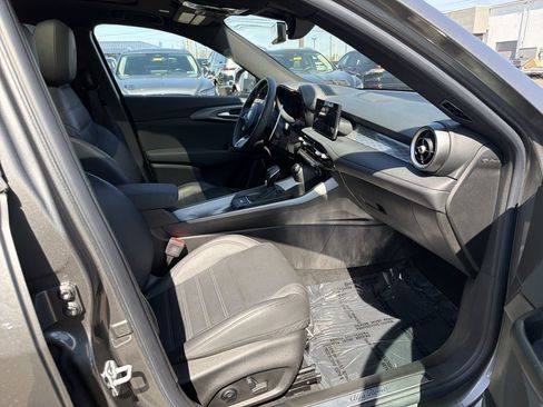 Used 2024 Alfa Romeo Tonale Ti w/ Active Assist Package AWD/4WD image 15