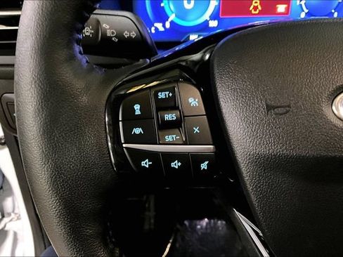 Used 2021 Ford Escape Titanium AWD/4WD image 20