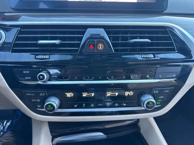Used 2023 BMW 530e w/ Premium Package RWD image 26