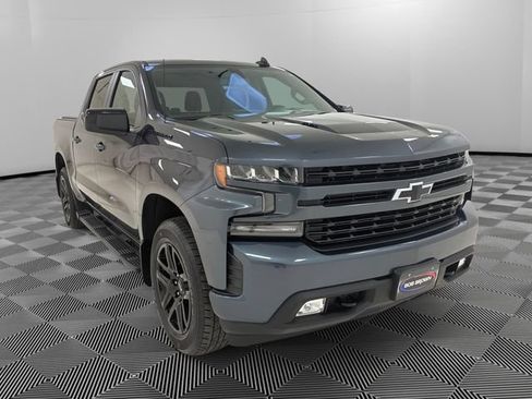 Used 2021 Chevrolet Silverado 1500 RST w/ LPO, Blackout Package AWD/4WD image 7