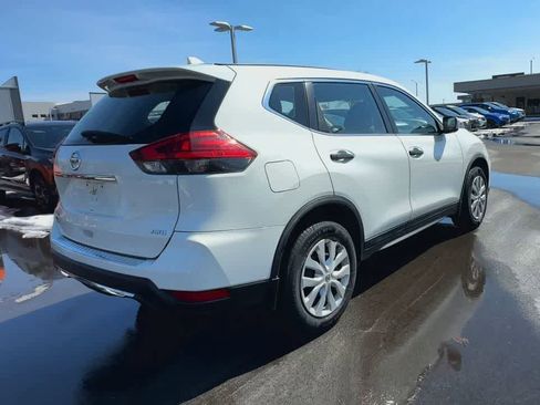 Used 2017 Nissan Rogue S image 8