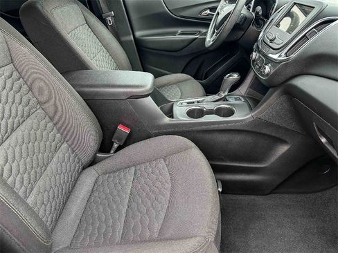 Used 2019 Chevrolet Equinox LT image 22