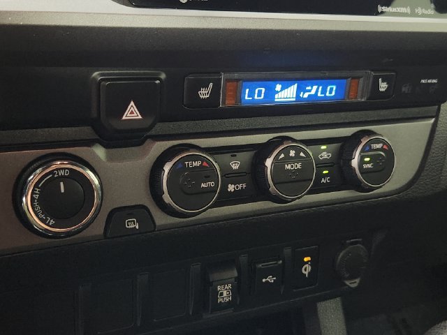 Used 2022 Toyota Tacoma TRD Off-Road w/ TRD Premium Off Road Package AWD/4WD image 26