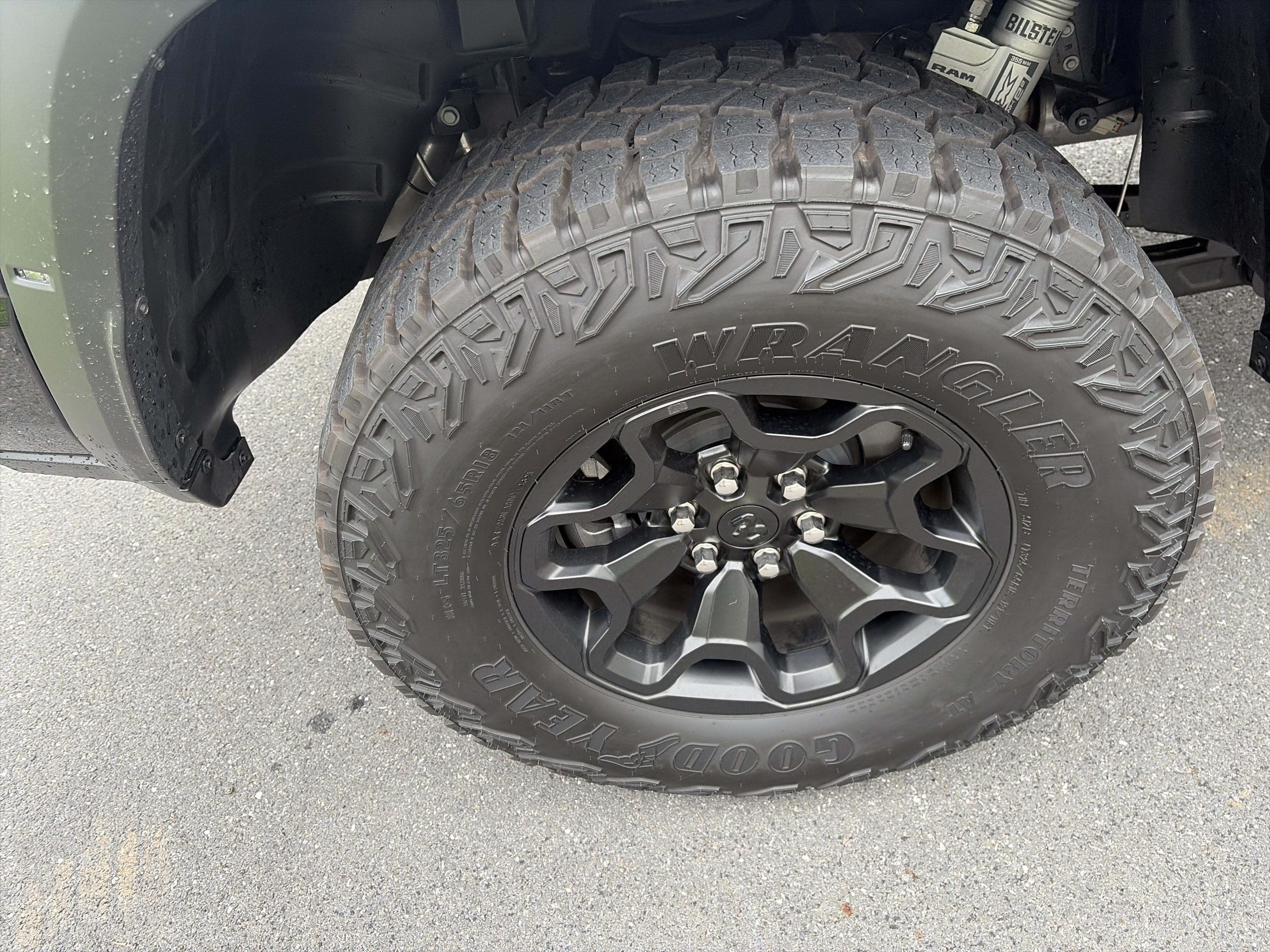 Used 2022 RAM 1500 TRX AWD/4WD image 13