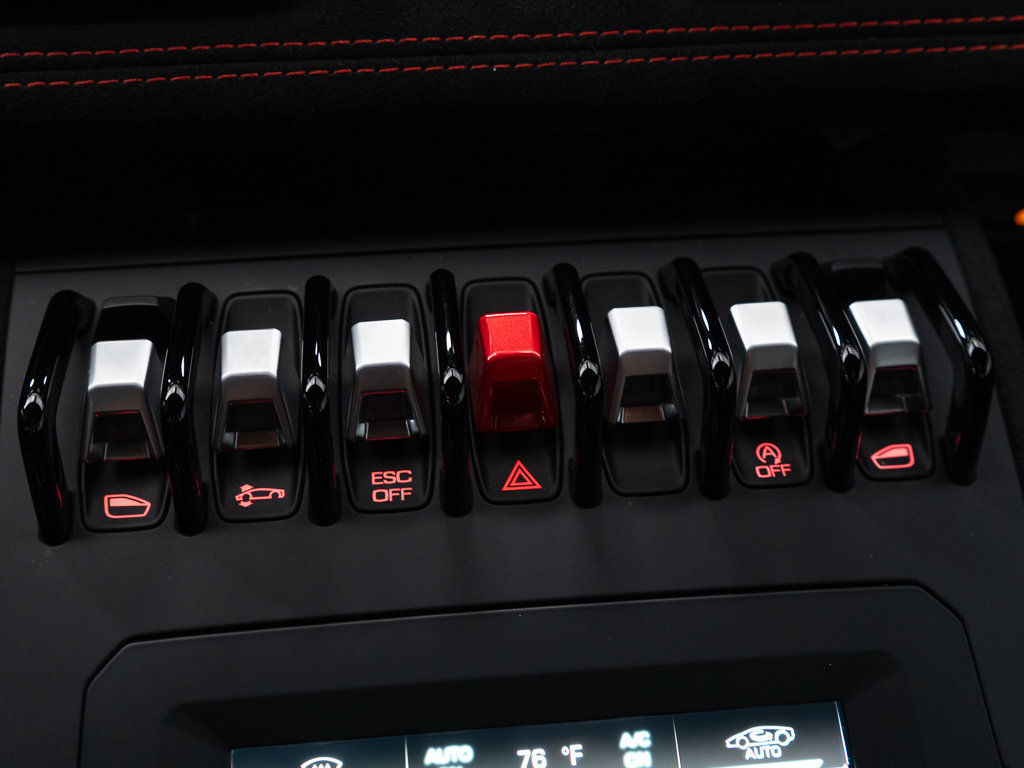 Used 2023 Lamborghini Huracan STO RWD image 33
