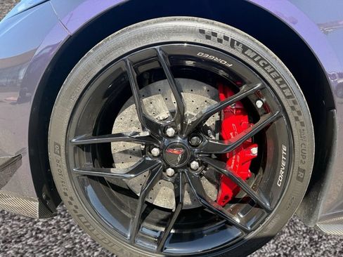 Used 2025 Chevrolet Corvette Z06 w/ Z07 Performance Package RWD image 13