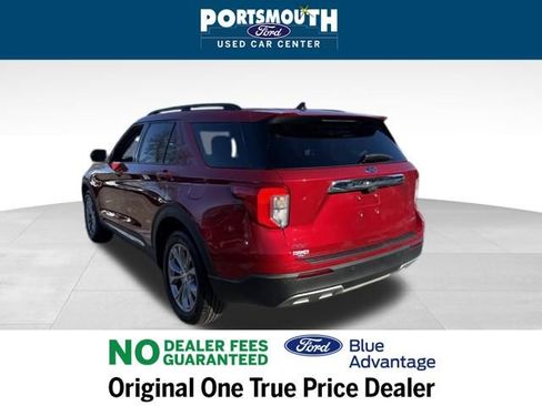 Used 2024 Ford Explorer XLT w/ Equipment Group 202A image 28