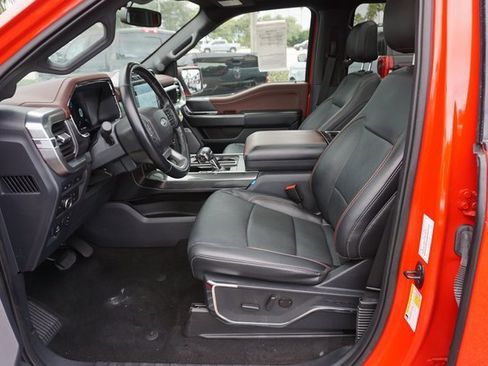 Used 2022 Ford F150 Lariat image 32