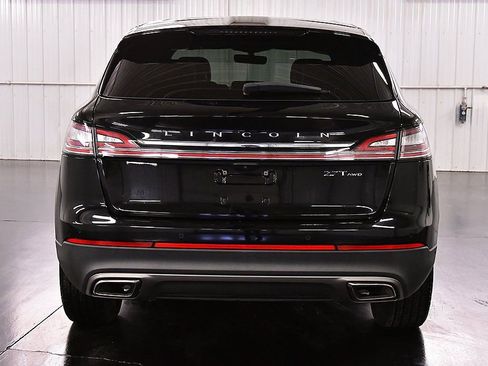 Used 2019 Lincoln Nautilus Reserve image 6