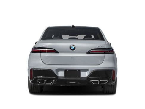 Used 2026 BMW 760i xDrive w/ Executive Package AWD/4WD image 8