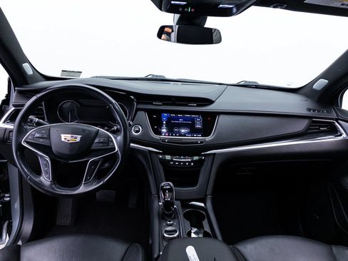 Used 2023 Cadillac XT5 Premium Luxury FWD image 21
