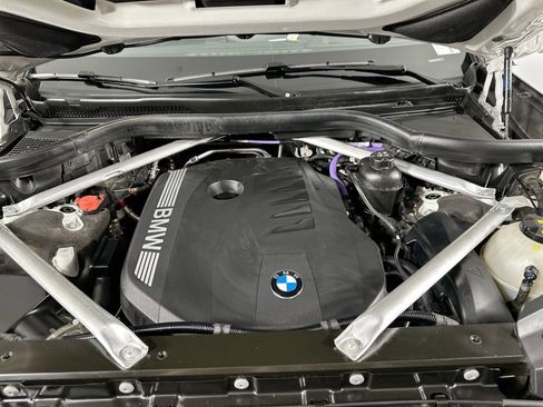 Certified 2024 BMW X7 xDrive40i image 34