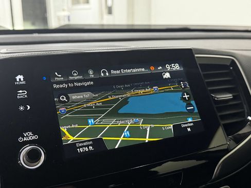 Used 2019 Honda Pilot Touring image 17
