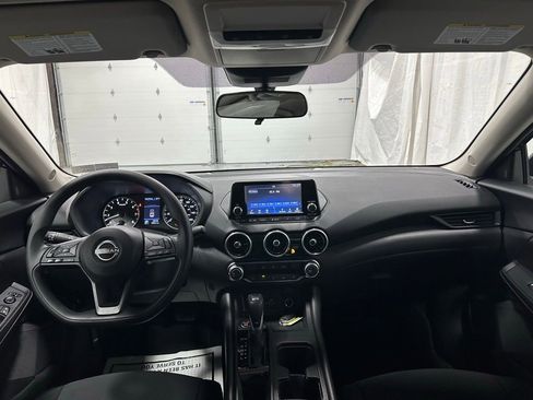 Used 2025 Nissan Sentra S w/ Lighting Package image 35