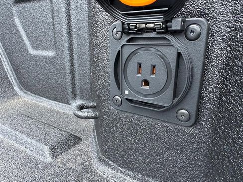 New 2026 Chevrolet Silverado 1500 ZR2 AWD/4WD image 8