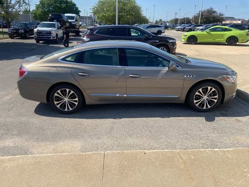 Used 2017 Buick LaCrosse Preferred FWD image 4