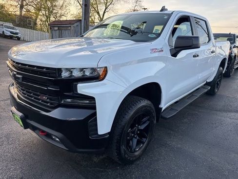 Used 2021 Chevrolet Silverado 1500 LT Trail Boss w/ LPO, Dark Essentials Package AWD/4WD image 1